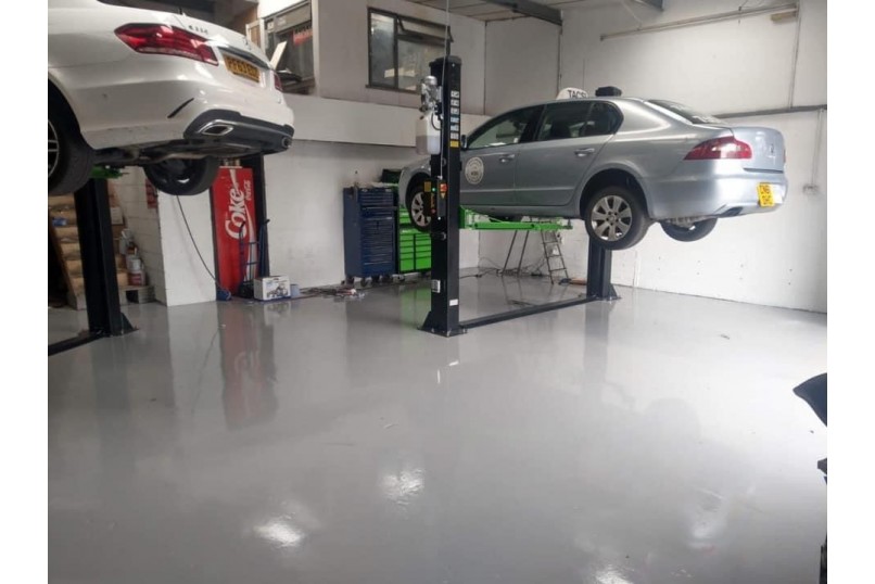 MOT & Car Service floor coating 1