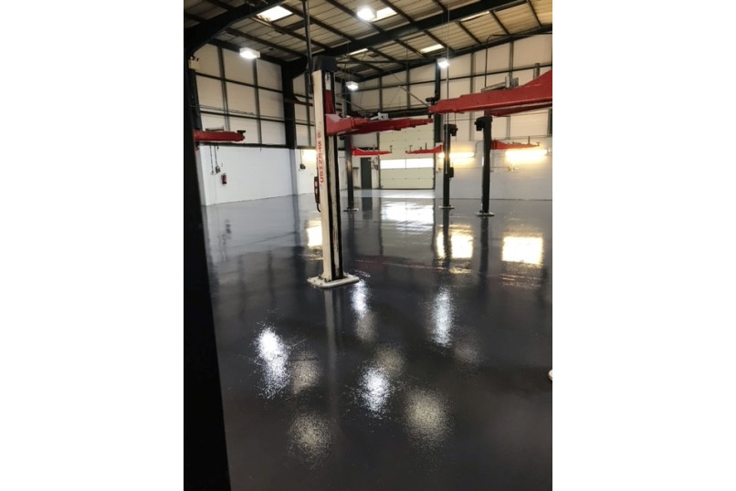 MOT & Car Service floor coating 2